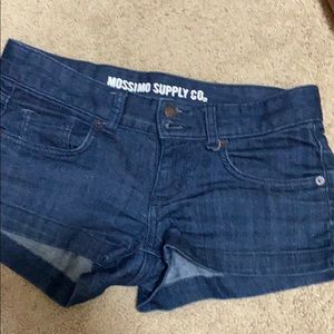 Shorts size 3